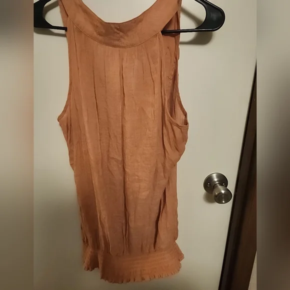 Perch by Blu Pepper Peach Lightweight Tank Wide strap Ruffles Large - Picture 5 of 5